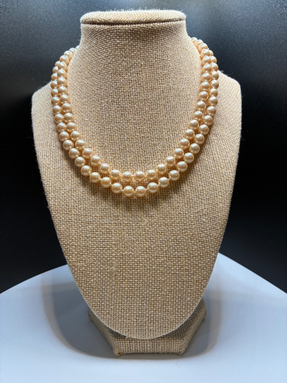 Vintage Faux Pearl Marvella single strand Cream Necklace